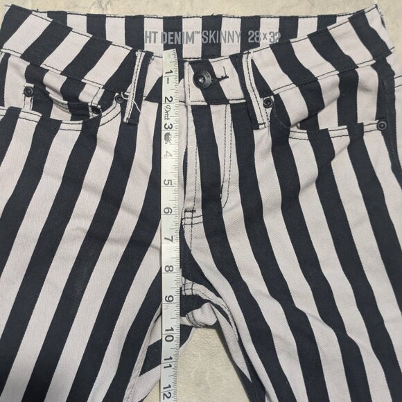 Black and white stripe pants - Picture 5 of 8